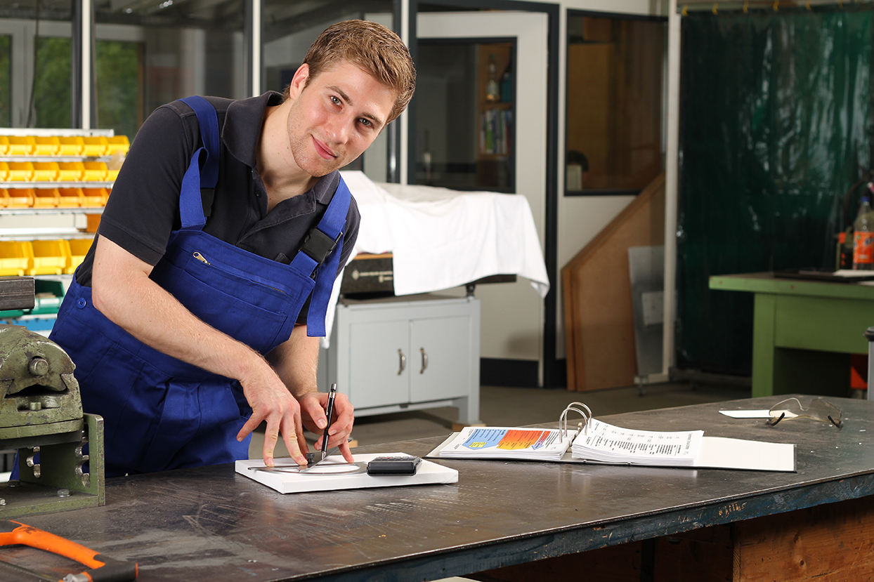 Technische/r Systemplaner/in –...