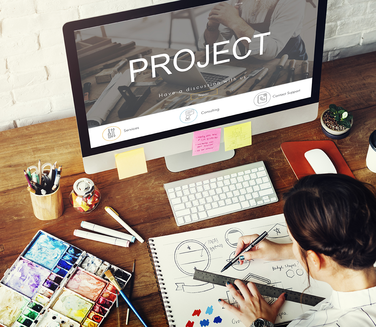 Renovation Repair Construction Design Website Concept